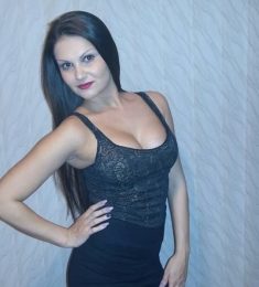 Ana, 30 years old, Bisexual, Woman