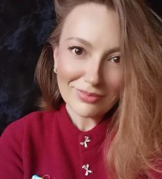 Sonia, 42 years old, Straight, Woman