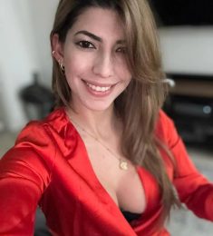Antoniq, 44 years old, Straight, Woman