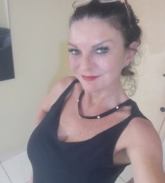 Весела, 45 years old, Bisexual, Woman