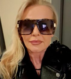 Марина, 49 years old, Bisexual, Woman
