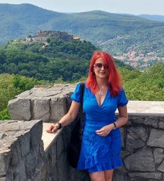 Стефани, 49 years old, Straight, Woman