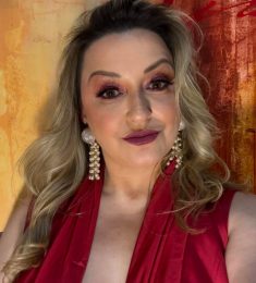 Яна, 46 years old, Straight, Woman