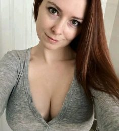Deyana, 47 years old, Straight, Woman