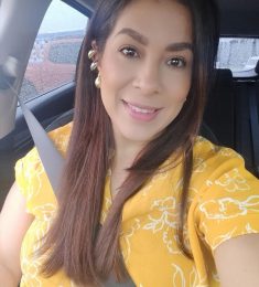 Kiara, 38 years old, Bisexual, Woman