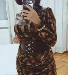 Irati, 34 years old, Bisexual, Woman