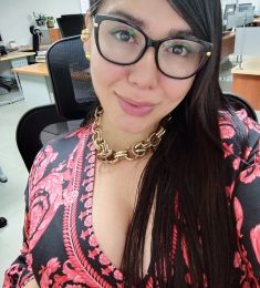 Montserrat, 29 years old, Straight, Woman
