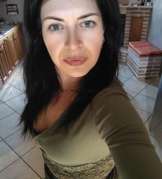 Andrea, 32 years old, Bisexual, Woman