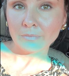 Violeta, 46 years old, Bisexual, Woman