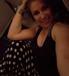 Fernanda, 40 years old, Bisexual, Woman