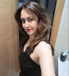 Dominga, 41 years old, Bisexual, Woman