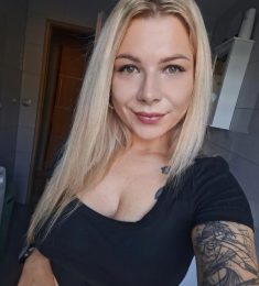Светлозара, 40 years old, Bisexual, Woman
