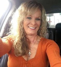 Slavka, 43 years old, Bisexual, Woman