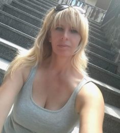Антоанета, 41 years old, Straight, Woman
