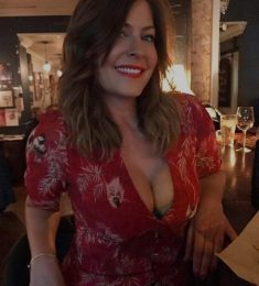 Мартина, 40 years old, Bisexual, Woman