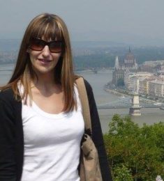Nina, 43 years old, Straight, Woman