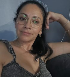 Inés, 42 years old, Bisexual, Woman