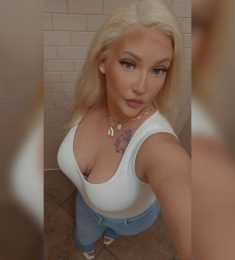 Maria, 45 years old, Straight, Woman