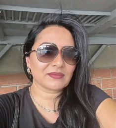 Gergana, 46 years old, Straight, Woman