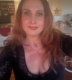 Lilyana, 49 years old, Bisexual, Woman