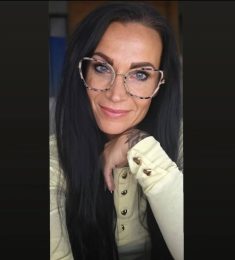 Lilyana, 50 years old, Bisexual, Woman