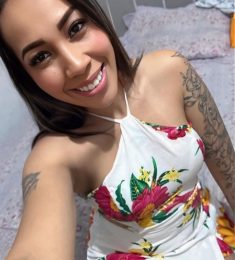 Nora, 25 years old, Bisexual, Woman