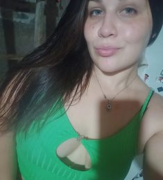 Iliyana, 30 years old, Straight, Woman